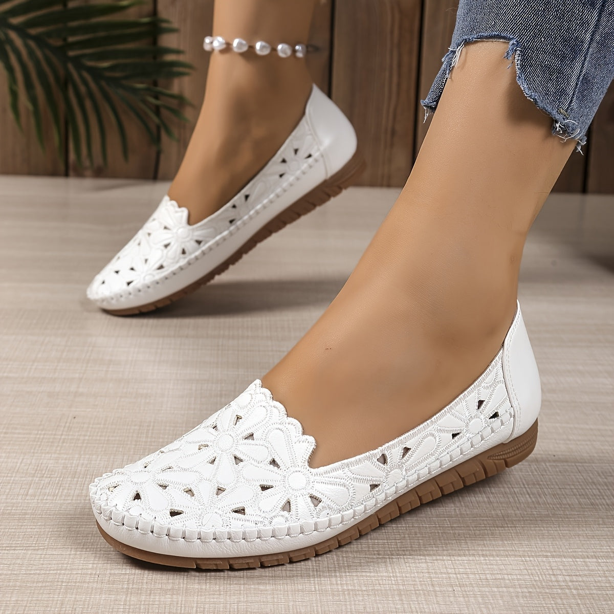 Clara - Stylish and lightweight orthopedic shoes