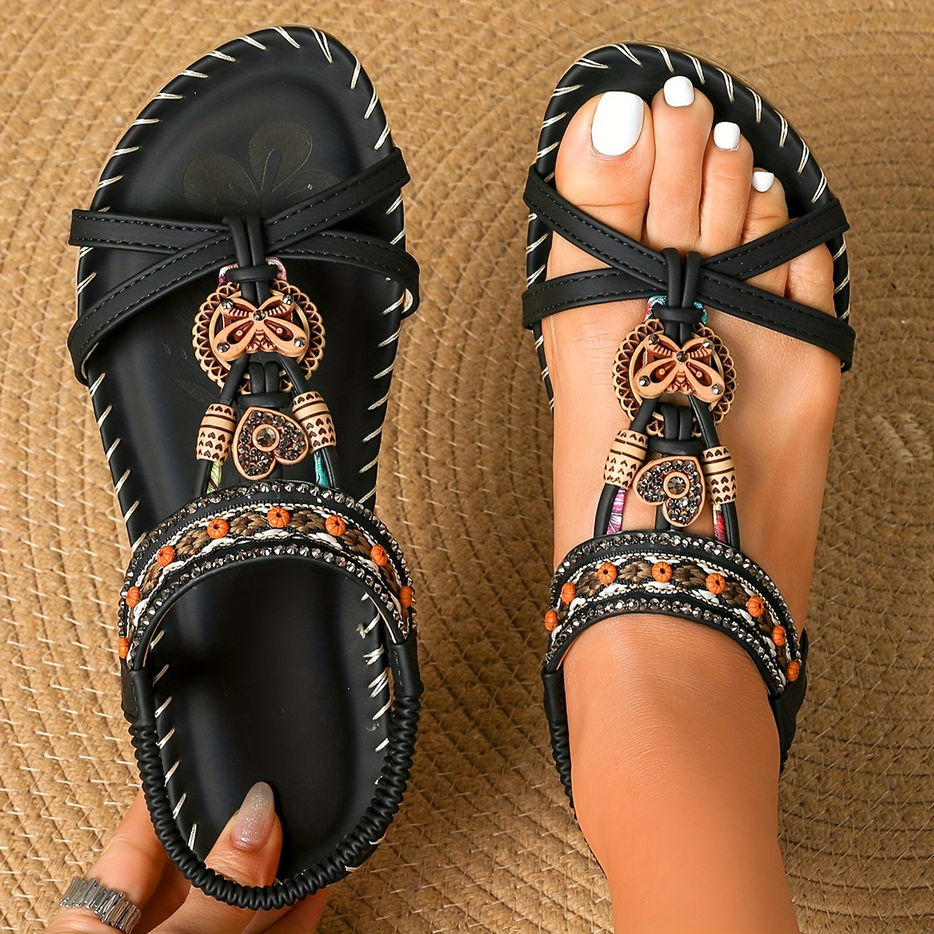 Sophie - Decorated sandals